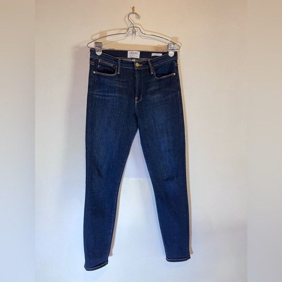 Frame Denim || Le High Skinny Crop Jeans - Picture 1 of 10